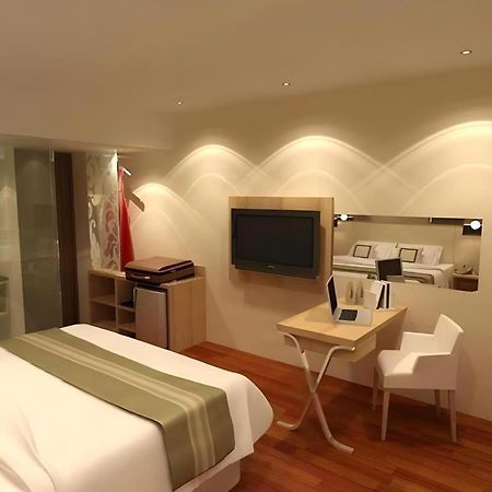 Horison Ultima Semarang Otel Dış mekan fotoğraf