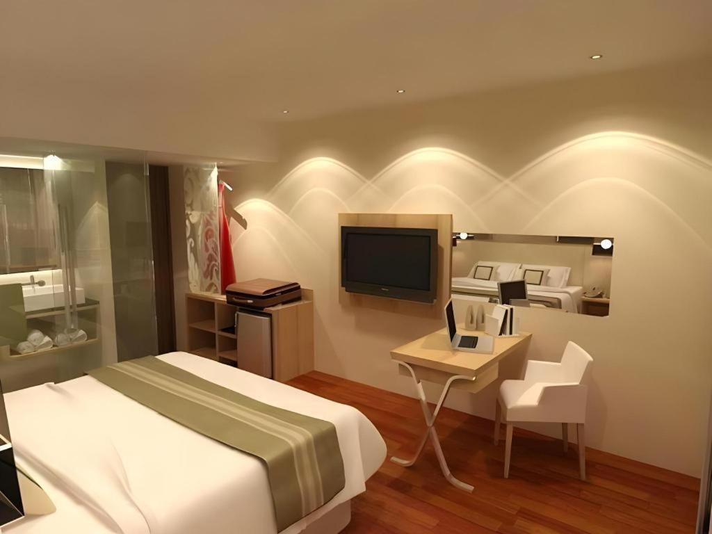 Horison Ultima Semarang Otel Dış mekan fotoğraf