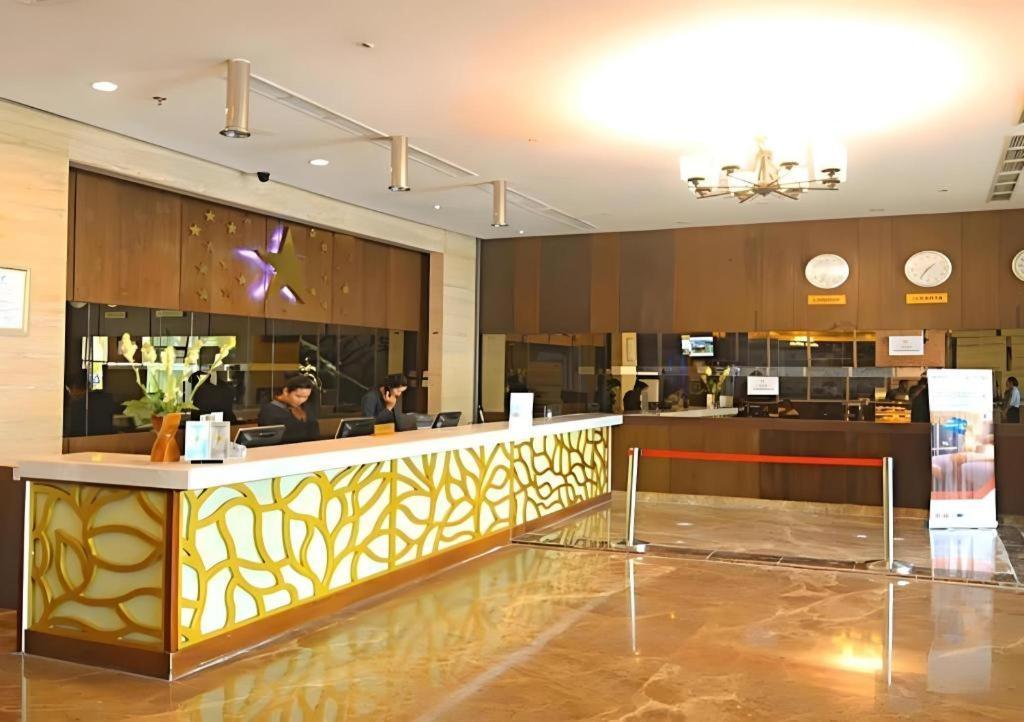 Horison Ultima Semarang Otel Dış mekan fotoğraf